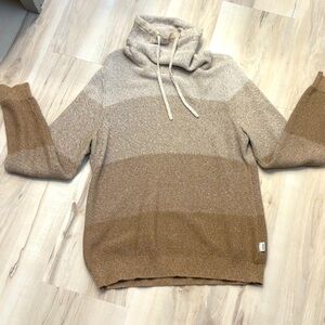 Express high neck sweater size Medium